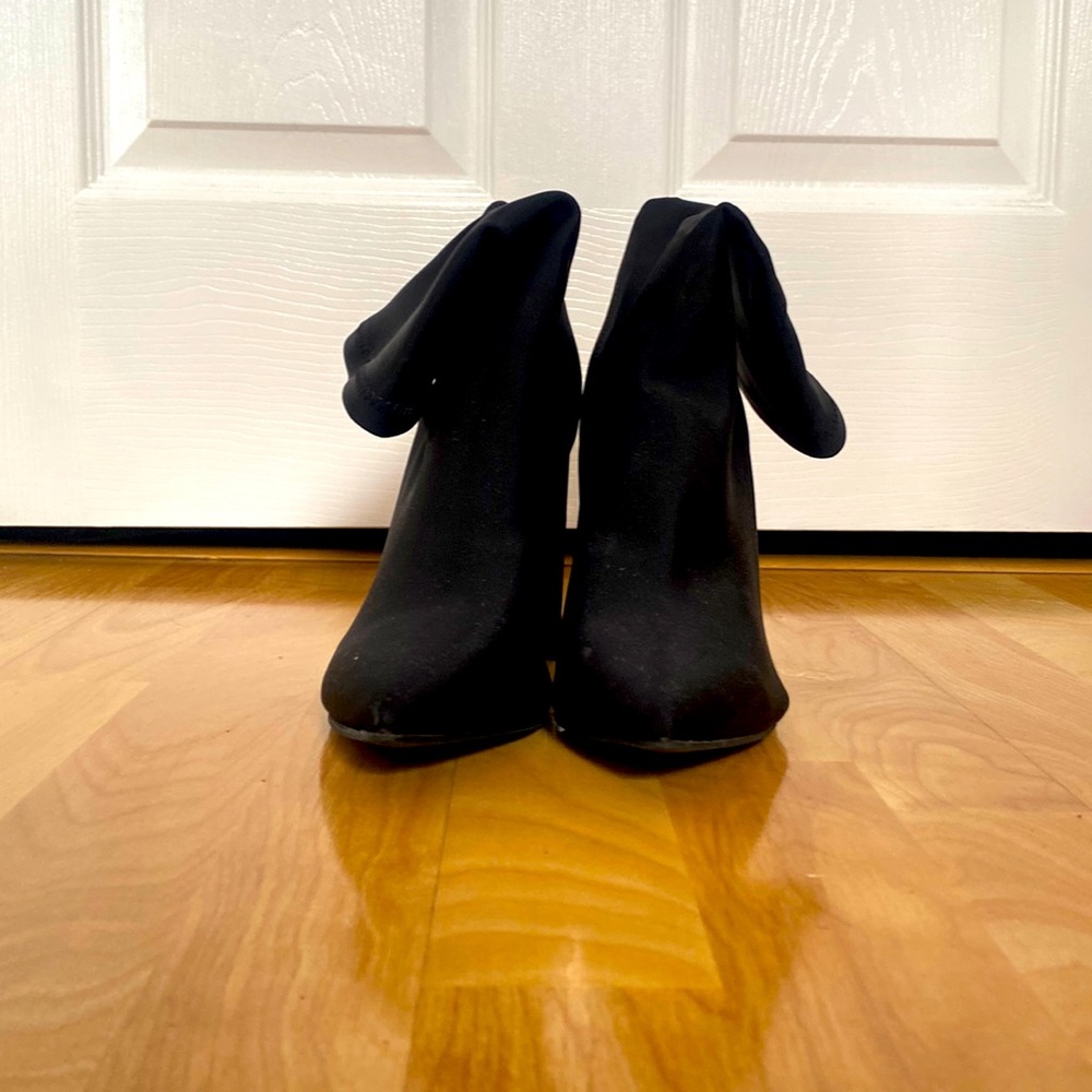Size 10 black sock boots